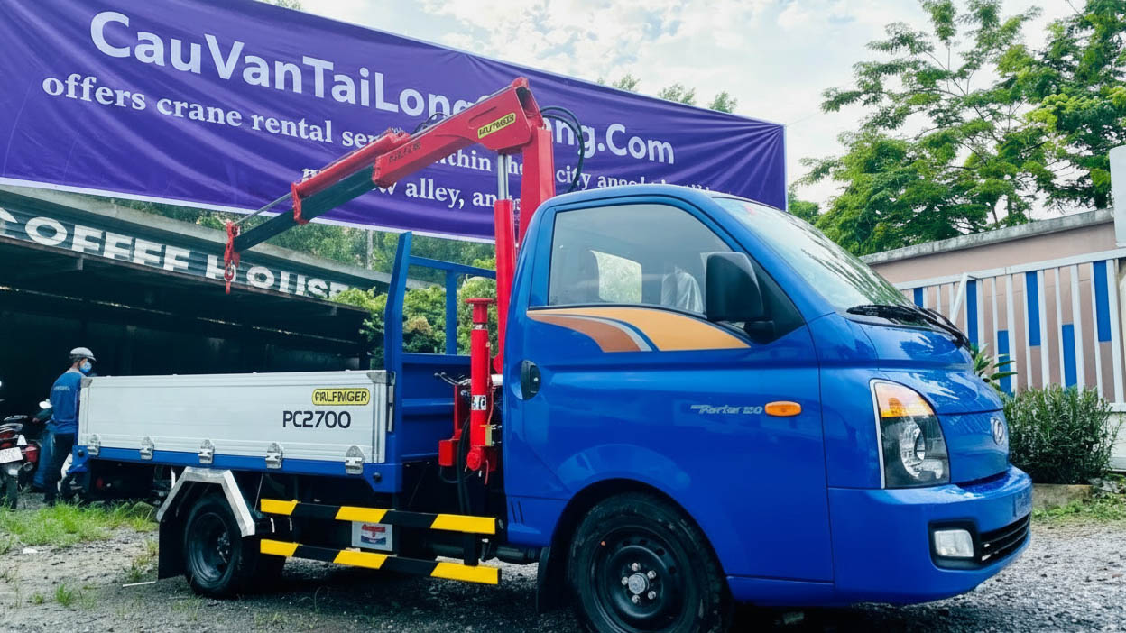 CVTLG cho thuê xe cẩu di chuyển nội thành, ngõ nhỏ